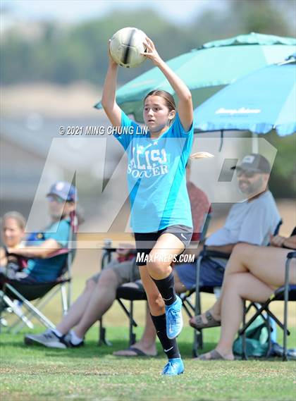 Thumbnail 3 in FR: Trabuco Hills vs. Aliso Niguel (Summer League) photogallery.