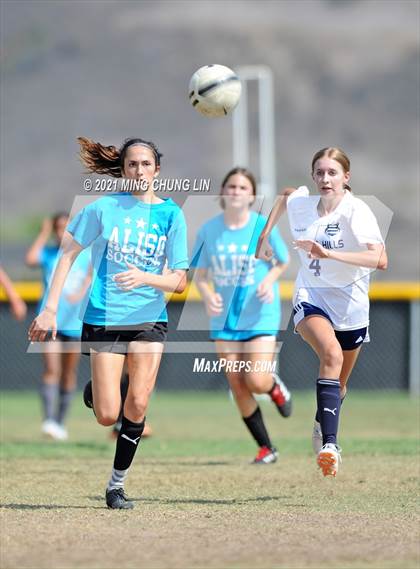 Thumbnail 1 in FR: Trabuco Hills vs. Aliso Niguel (Summer League) photogallery.
