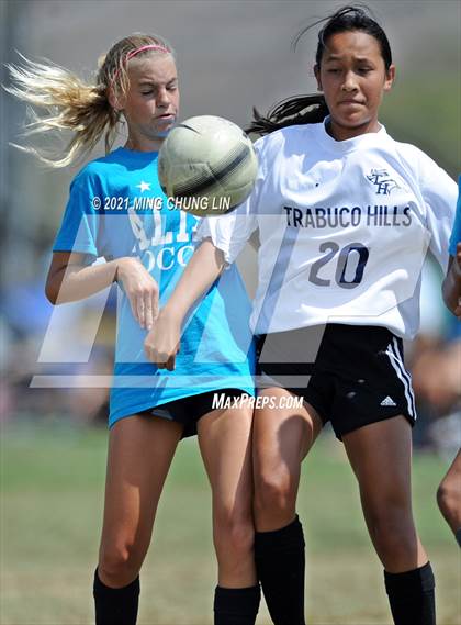 Thumbnail 2 in FR: Trabuco Hills vs. Aliso Niguel (Summer League) photogallery.