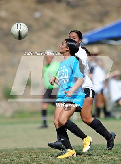 Thumbnail 1 in FR: Trabuco Hills vs. Aliso Niguel (Summer League) photogallery.