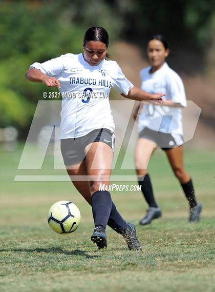 Thumbnail 3 in FR: Trabuco Hills vs. Aliso Niguel (Summer League) photogallery.