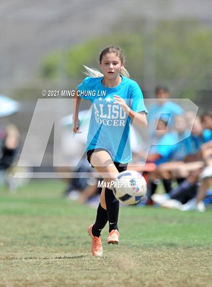 Thumbnail 1 in FR: Trabuco Hills vs. Aliso Niguel (Summer League) photogallery.