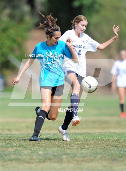 Thumbnail 1 in FR: Trabuco Hills vs. Aliso Niguel (Summer League) photogallery.