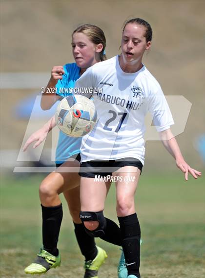 Thumbnail 3 in FR: Trabuco Hills vs. Aliso Niguel (Summer League) photogallery.