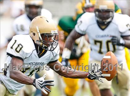 Thumbnail 1 in Twiggs County vs. Glades Day (Gridiron Challenge) photogallery.