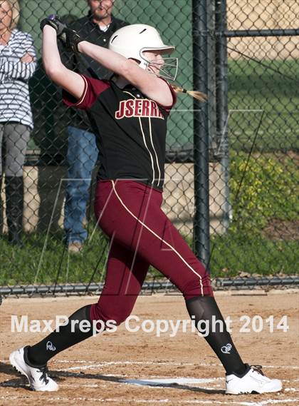 Thumbnail 2 in JSerra Catholic vs. Aliso Niguel  photogallery.