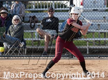 Thumbnail 2 in JSerra Catholic vs. Aliso Niguel  photogallery.