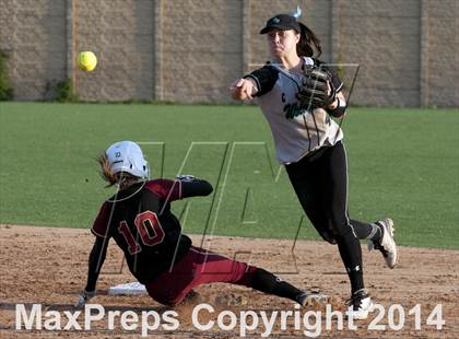 Thumbnail 3 in JSerra Catholic vs. Aliso Niguel  photogallery.