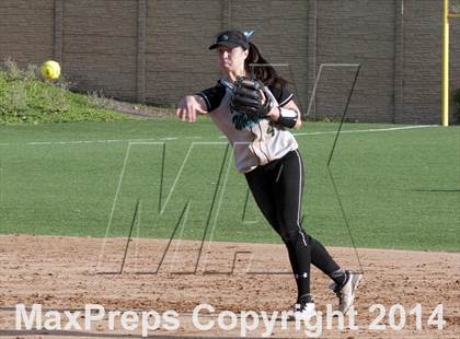 Thumbnail 1 in JSerra Catholic vs. Aliso Niguel  photogallery.