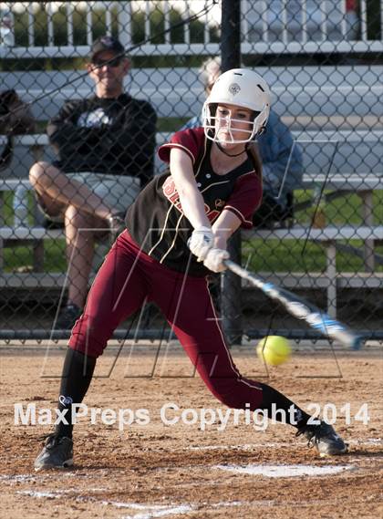 Thumbnail 1 in JSerra Catholic vs. Aliso Niguel  photogallery.