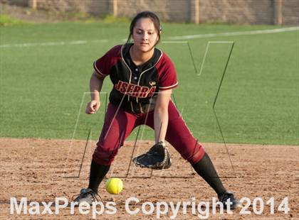 Thumbnail 2 in JSerra Catholic vs. Aliso Niguel  photogallery.