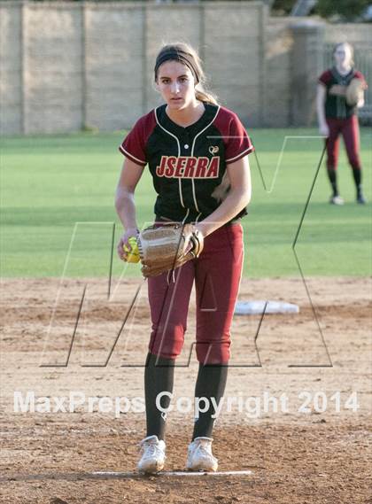 Thumbnail 3 in JSerra Catholic vs. Aliso Niguel  photogallery.