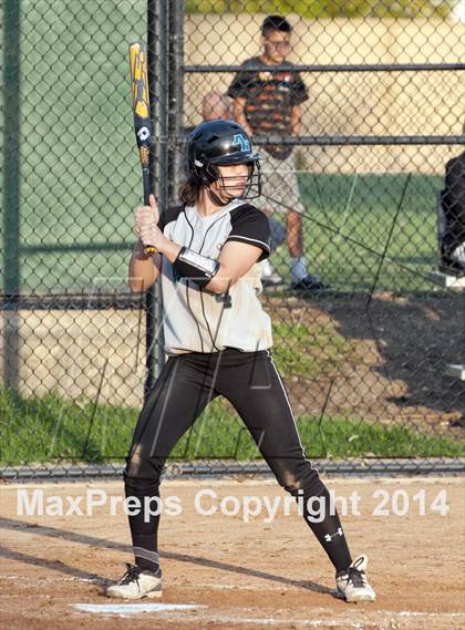 Thumbnail 3 in JSerra Catholic vs. Aliso Niguel  photogallery.