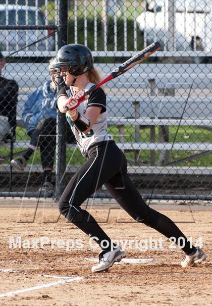Thumbnail 3 in JSerra Catholic vs. Aliso Niguel  photogallery.