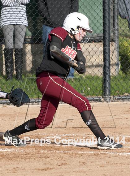 Thumbnail 2 in JSerra Catholic vs. Aliso Niguel  photogallery.