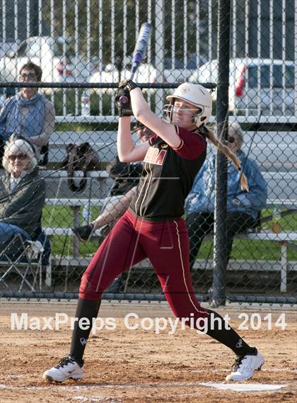 Thumbnail 2 in JSerra Catholic vs. Aliso Niguel  photogallery.