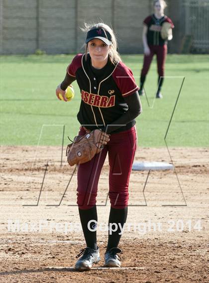 Thumbnail 2 in JSerra Catholic vs. Aliso Niguel  photogallery.