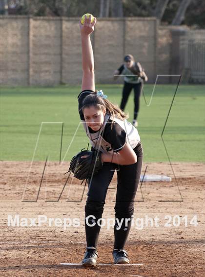 Thumbnail 1 in JSerra Catholic vs. Aliso Niguel  photogallery.