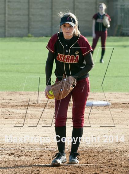 Thumbnail 1 in JSerra Catholic vs. Aliso Niguel  photogallery.
