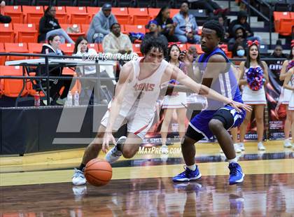 Thumbnail 2 in Dunbar @ Castleberry (UIL Basketball 4A Bi-District Playoff) photogallery.