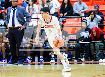 Thumbnail 1 in Dunbar @ Castleberry (UIL Basketball 4A Bi-District Playoff) photogallery.
