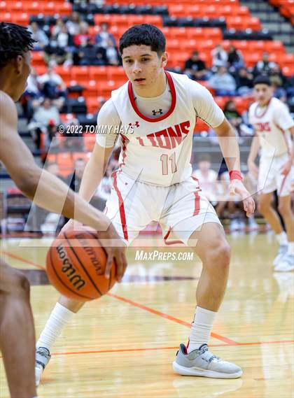 Thumbnail 3 in Dunbar @ Castleberry (UIL Basketball 4A Bi-District Playoff) photogallery.
