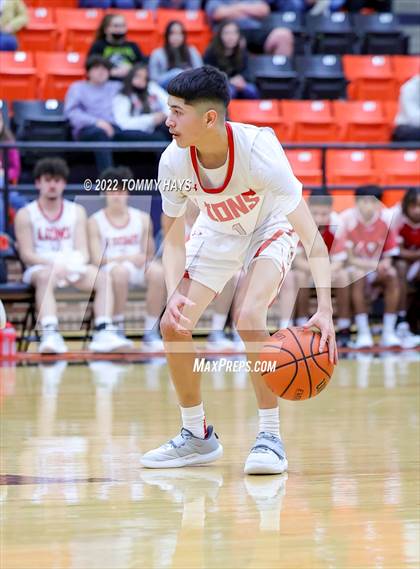 Thumbnail 2 in Dunbar @ Castleberry (UIL Basketball 4A Bi-District Playoff) photogallery.