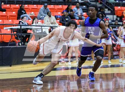 Thumbnail 2 in Dunbar @ Castleberry (UIL Basketball 4A Bi-District Playoff) photogallery.