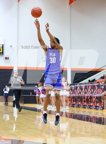 Thumbnail 3 in Dunbar @ Castleberry (UIL Basketball 4A Bi-District Playoff) photogallery.