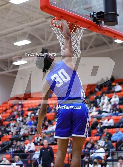 Thumbnail 3 in Dunbar @ Castleberry (UIL Basketball 4A Bi-District Playoff) photogallery.