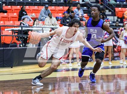 Thumbnail 1 in Dunbar @ Castleberry (UIL Basketball 4A Bi-District Playoff) photogallery.