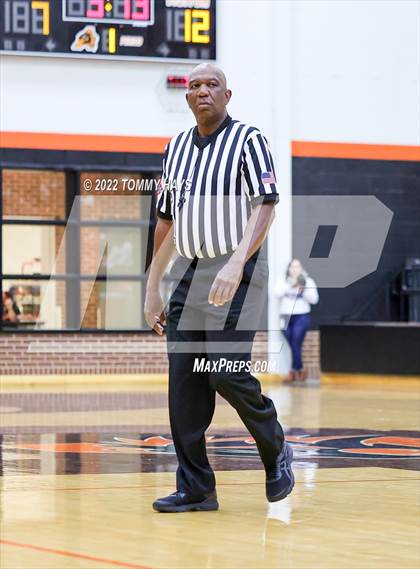 Thumbnail 1 in Dunbar @ Castleberry (UIL Basketball 4A Bi-District Playoff) photogallery.