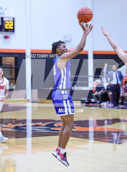 Thumbnail 2 in Dunbar @ Castleberry (UIL Basketball 4A Bi-District Playoff) photogallery.