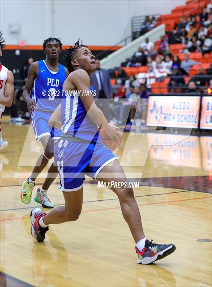Thumbnail 1 in Dunbar @ Castleberry (UIL Basketball 4A Bi-District Playoff) photogallery.