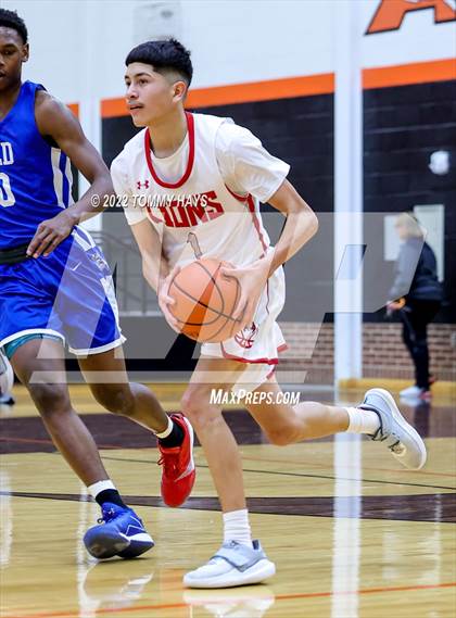 Thumbnail 3 in Dunbar @ Castleberry (UIL Basketball 4A Bi-District Playoff) photogallery.