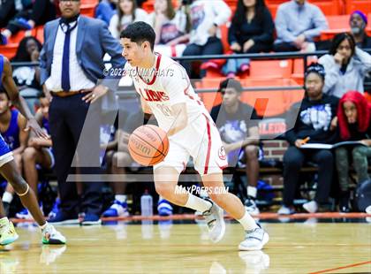 Thumbnail 3 in Dunbar @ Castleberry (UIL Basketball 4A Bi-District Playoff) photogallery.