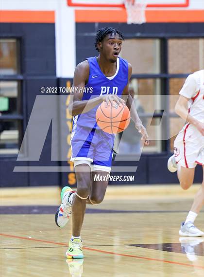 Thumbnail 2 in Dunbar @ Castleberry (UIL Basketball 4A Bi-District Playoff) photogallery.