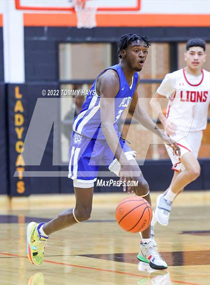 Thumbnail 3 in Dunbar @ Castleberry (UIL Basketball 4A Bi-District Playoff) photogallery.