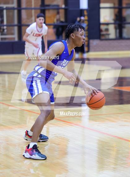 Thumbnail 3 in Dunbar @ Castleberry (UIL Basketball 4A Bi-District Playoff) photogallery.