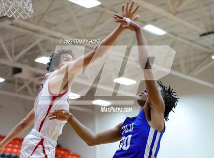 Thumbnail 3 in Dunbar @ Castleberry (UIL Basketball 4A Bi-District Playoff) photogallery.