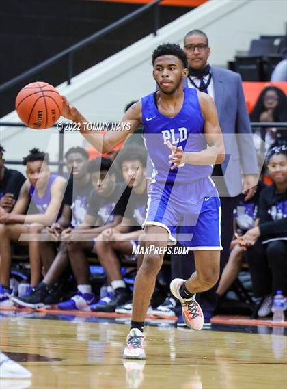 Thumbnail 1 in Dunbar @ Castleberry (UIL Basketball 4A Bi-District Playoff) photogallery.