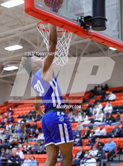 Thumbnail 3 in Dunbar @ Castleberry (UIL Basketball 4A Bi-District Playoff) photogallery.