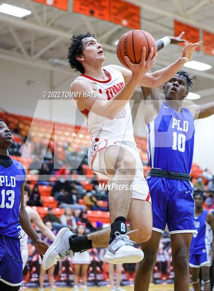 Thumbnail 1 in Dunbar @ Castleberry (UIL Basketball 4A Bi-District Playoff) photogallery.