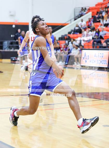 Thumbnail 2 in Dunbar @ Castleberry (UIL Basketball 4A Bi-District Playoff) photogallery.