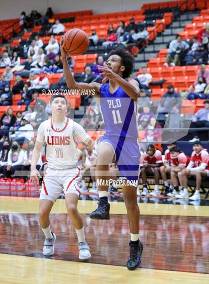 Thumbnail 1 in Dunbar @ Castleberry (UIL Basketball 4A Bi-District Playoff) photogallery.