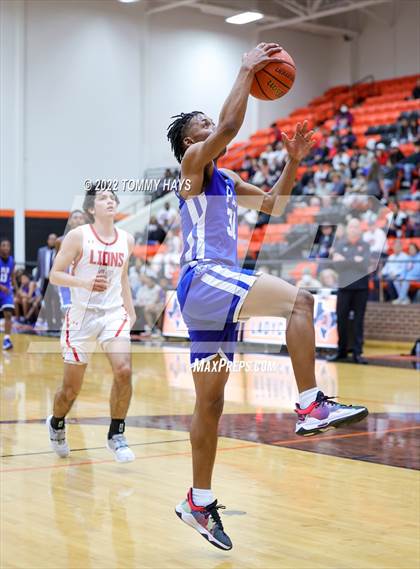 Thumbnail 1 in Dunbar @ Castleberry (UIL Basketball 4A Bi-District Playoff) photogallery.