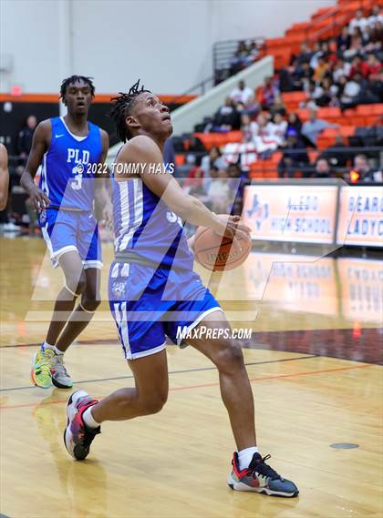 Thumbnail 2 in Dunbar @ Castleberry (UIL Basketball 4A Bi-District Playoff) photogallery.