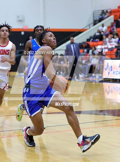 Thumbnail 2 in Dunbar @ Castleberry (UIL Basketball 4A Bi-District Playoff) photogallery.