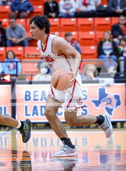 Thumbnail 1 in Dunbar @ Castleberry (UIL Basketball 4A Bi-District Playoff) photogallery.