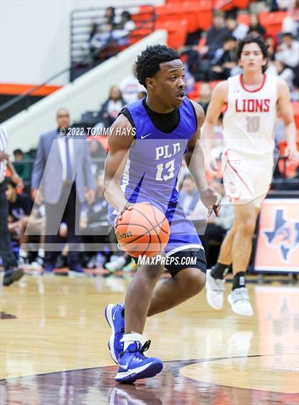 Thumbnail 2 in Dunbar @ Castleberry (UIL Basketball 4A Bi-District Playoff) photogallery.